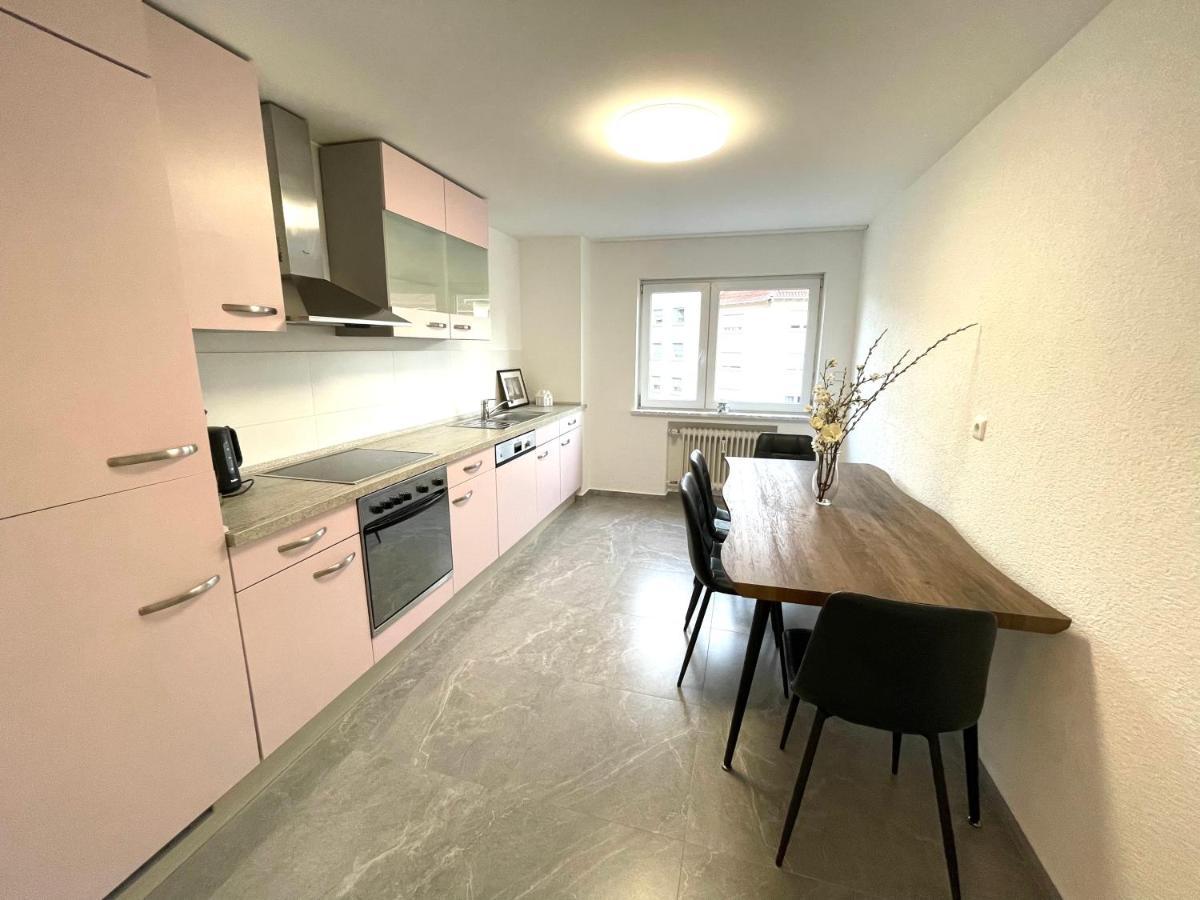 באדן-באדן Sofia Apartments מראה חיצוני תמונה