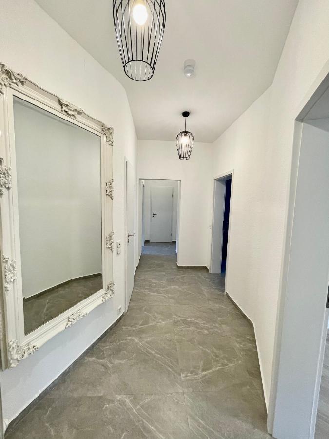 באדן-באדן Sofia Apartments מראה חיצוני תמונה