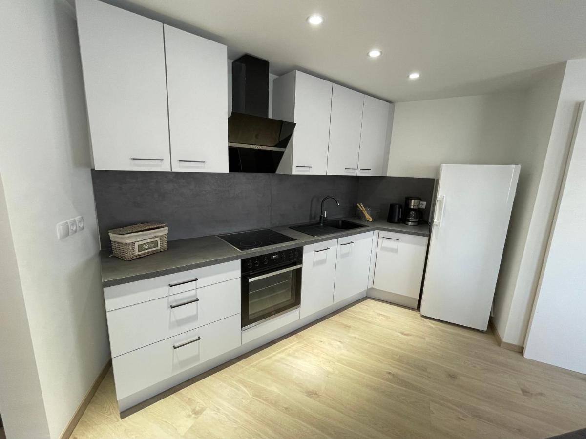 באדן-באדן Sofia Apartments מראה חיצוני תמונה